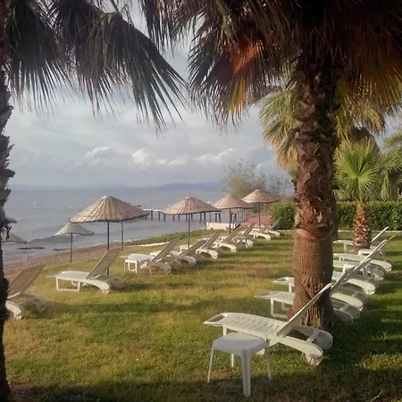 Art Szálloda Kusadası